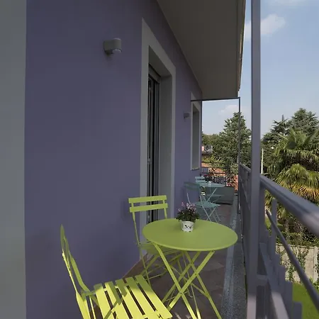 La Maison Extravagante Vendégház Saronno