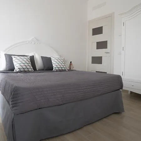La Maison Extravagante Affittacamere *