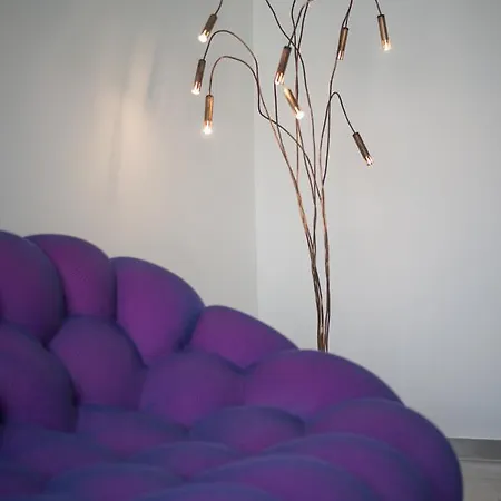Affittacamere La Maison Extravagante Saronno